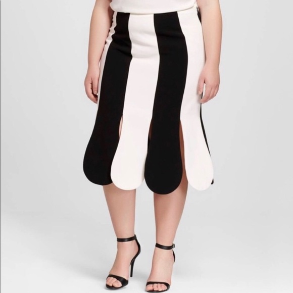 Victoria Beckham for Target tulip midi skirt size 22W - Picture 2 of 14